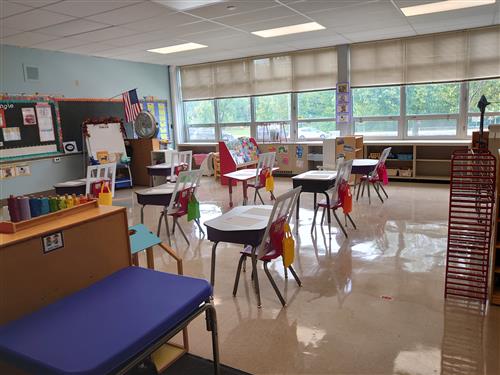 classroom 
